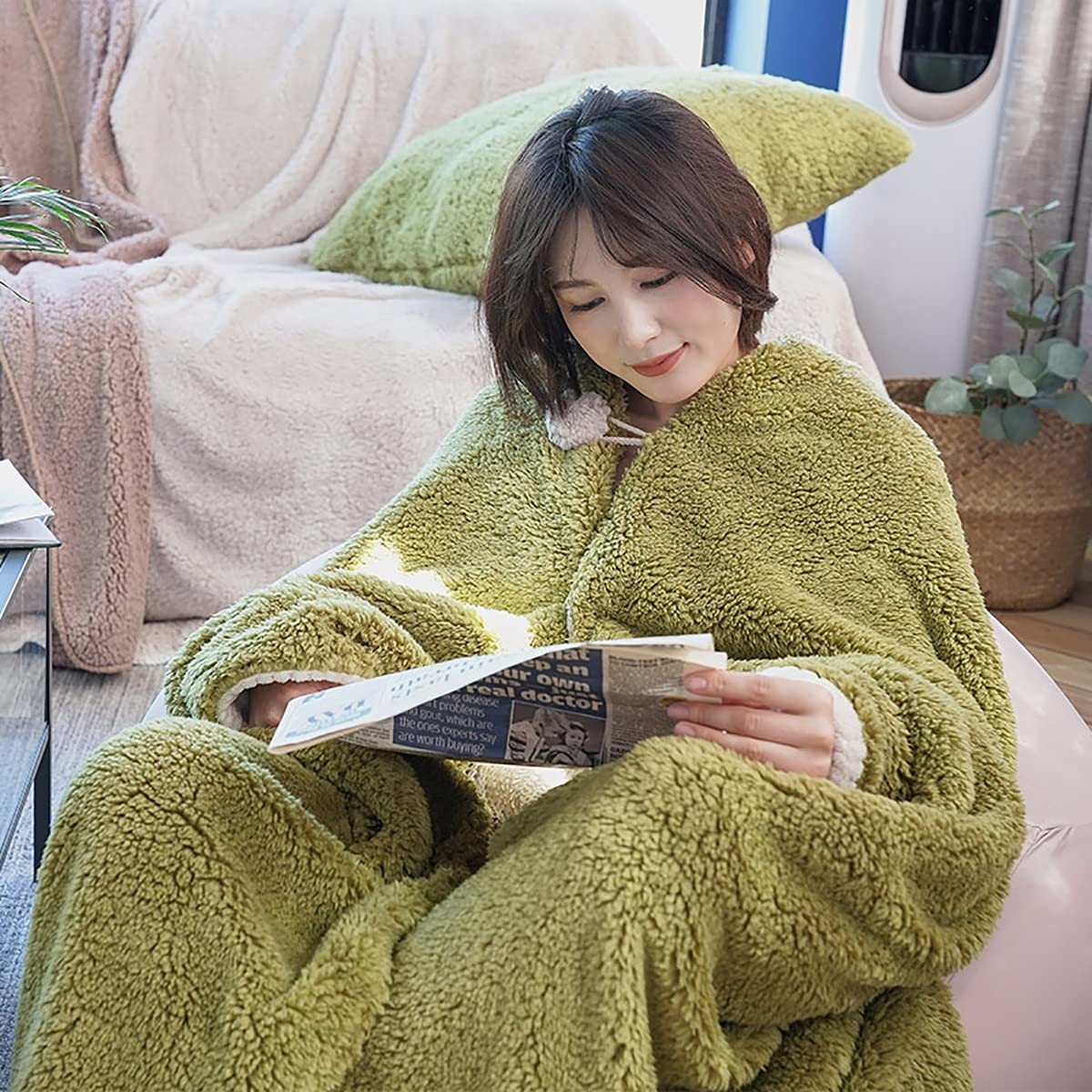 Amazon｜ソフトブランケット 屋外毛布 マント ファジーブランケット は